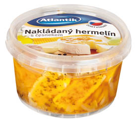 Nakládaný camembert s česnekem (pevný podíl 2 x 120 g) chlaz. 2 x 200 g