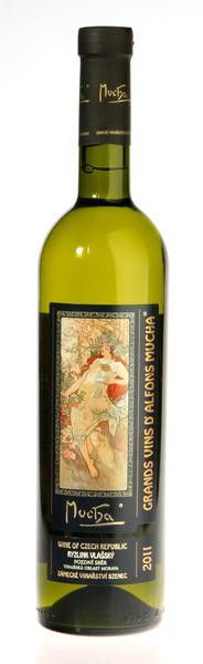 Alfons Mucha Ryzlink vlašský pozdní sběr 750 ml