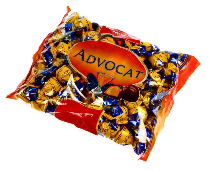 MIESZKO Advocat pralinky s vaječným likérem 1 kg