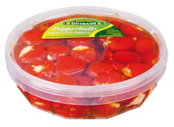 MATITHOR Feferony červené plněné sýrem (pevný podíl 750 g) chlaz. 1 kg