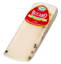 AURICCHIO Bucaro Pecorino sýr s černým pepřem chlaz. 250 g