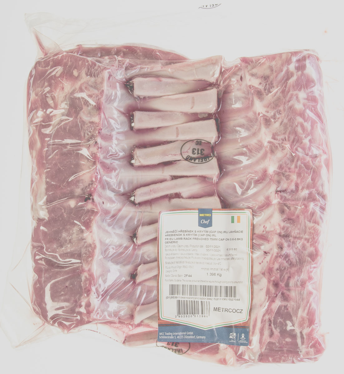 METRO Chef Jehněčí hřebínek s krytím IRL halal chlaz. váž. cca 1,4 kg