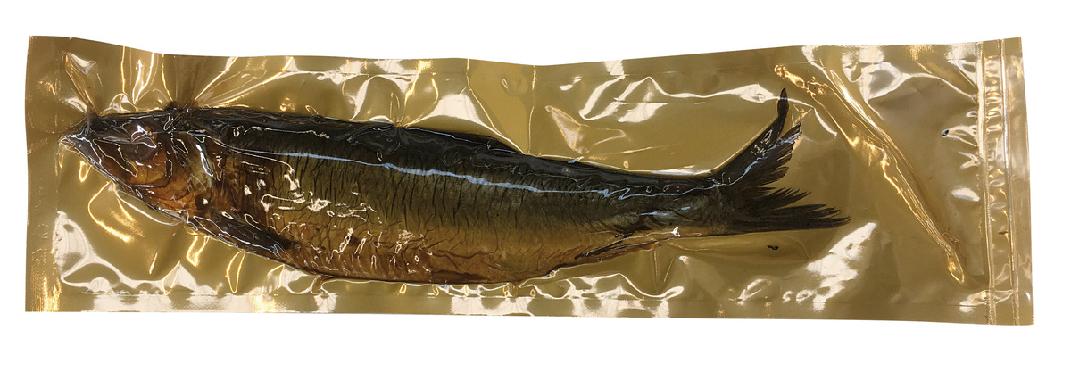 Sleď obecný uzený vakuum chlaz. váž. cca 300 g