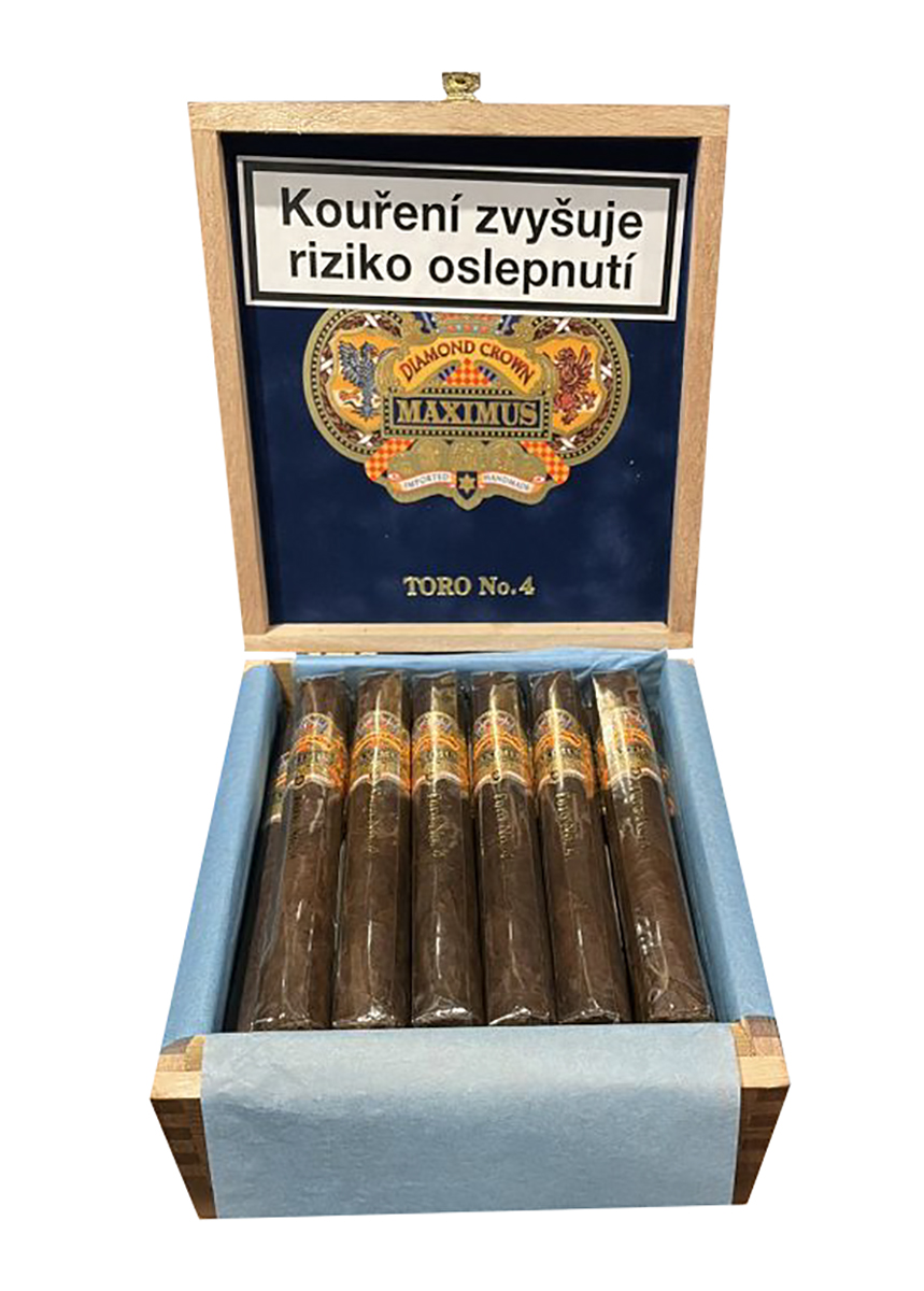 Diamond Crown Maximus Toro N4 1 ks