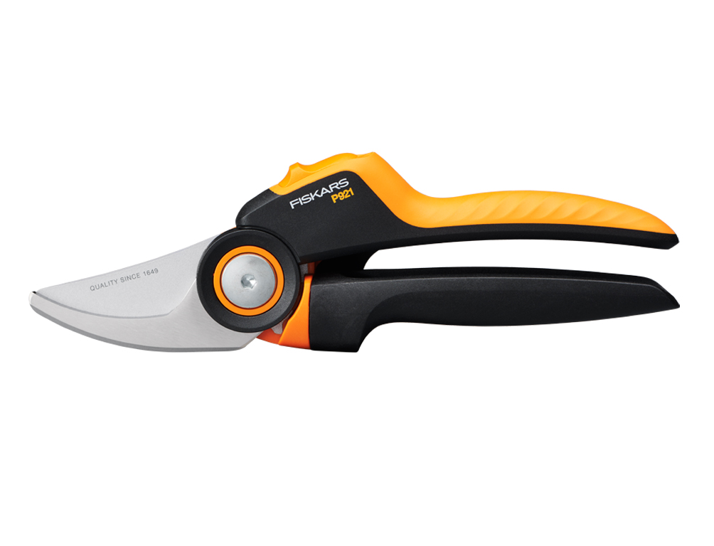 FISKARS Nůžky PowerGear X M P 1 ks