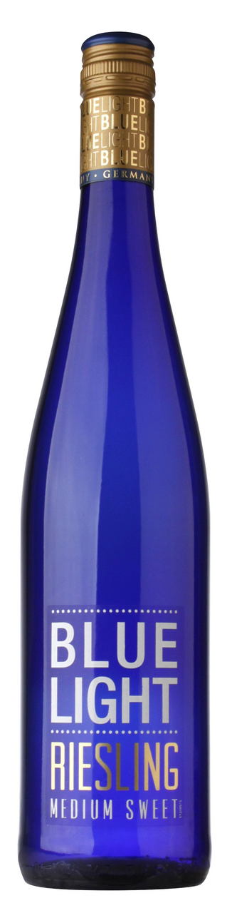 BLUE LIGHT Riesling Medium Sweet Low Alcohol 750 ml