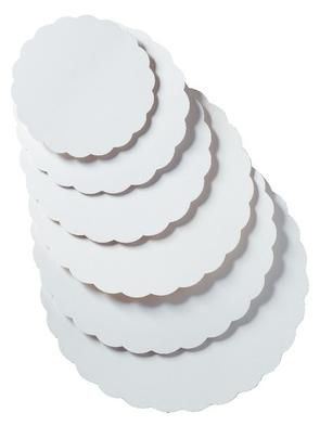 250 ronds festonnés blancs 32 cm