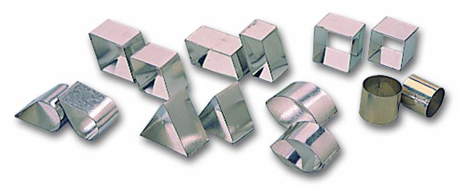 Découpoir fer blanc forme géométrique 0.6 à 2.5 cm (set de 42) Matfer - 150460