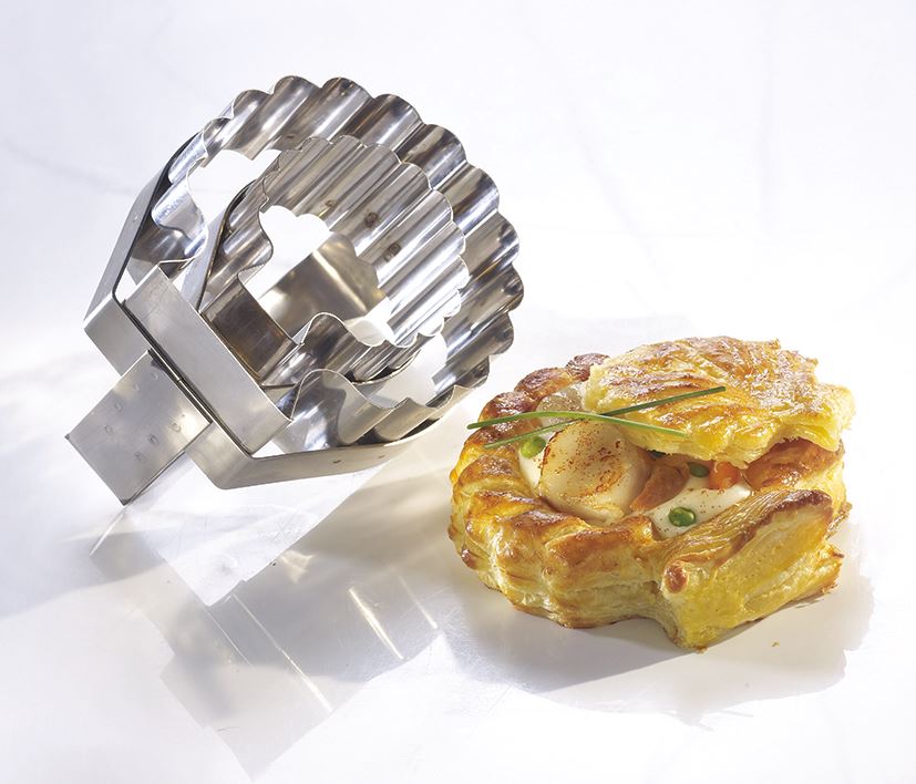 Découpoir double inox saint-jacques 12.5 x 12 cm Matfer - 153014