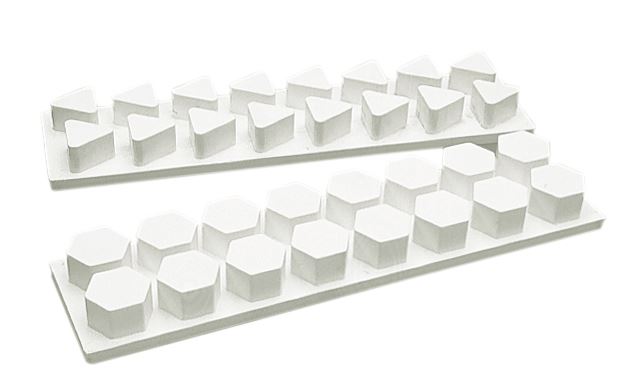 Démouleur plastique 16 gâteaux carrés 40 x 10 cm Matfer - 350065