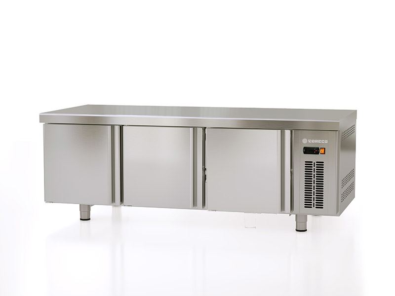 Table réfrigérée soubassement GN1/1 H.600 3 portes - Coreco - MFB-160