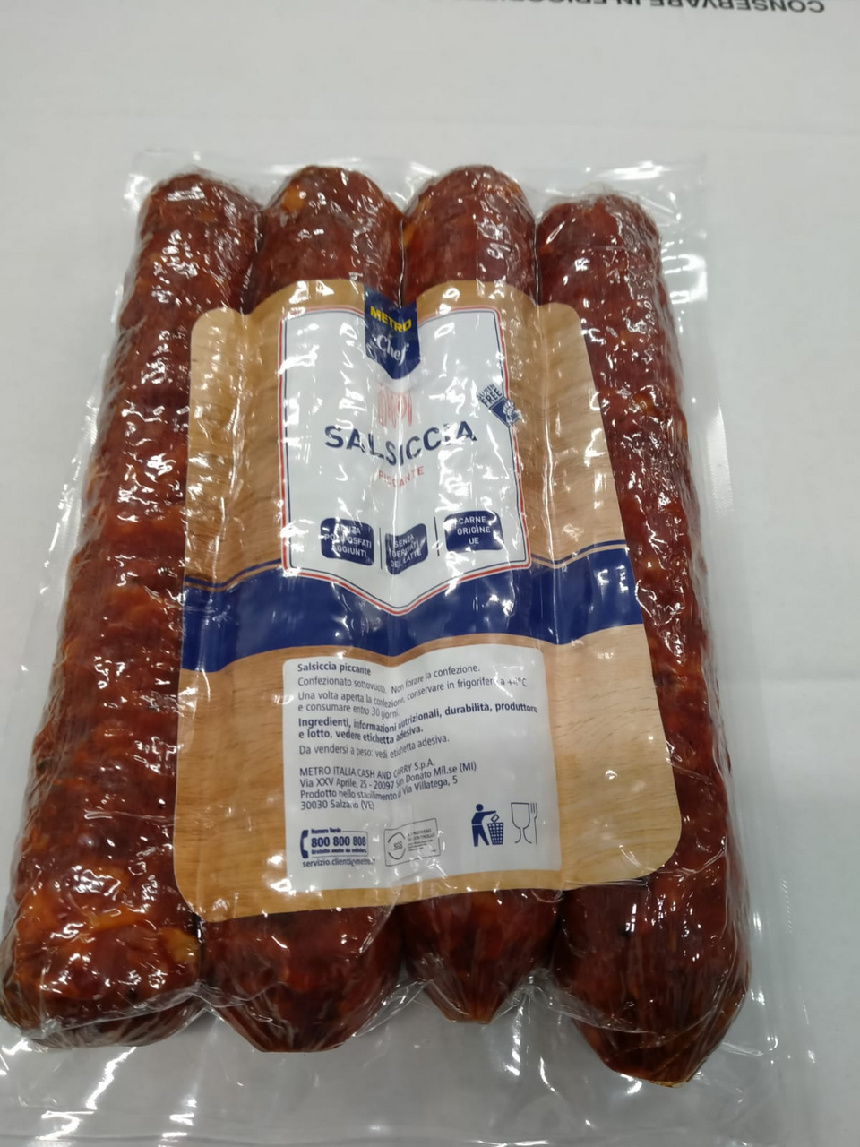 METRO Chef Salsiccia piccante dritta conf. sottovuoto 1 kg circa