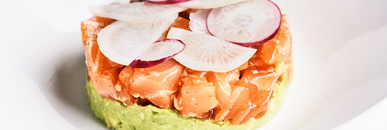 Tartar de salmón y aguacate - Fran Vicente Tartar de salmón y aguacate - Fran Vicente