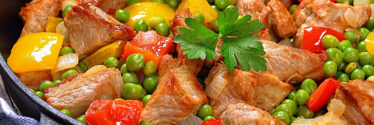 Recettes de chefs | Sauté de porc poivrons mixtes et petits pois Recettes de chefs | Sauté de porc poivrons mixtes et petits pois