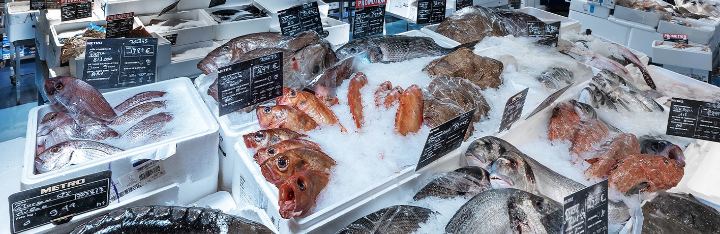 Produits de la mer : poissons frais et crustacés à la carte Produits de la mer : poissons frais et crustacés à la carte