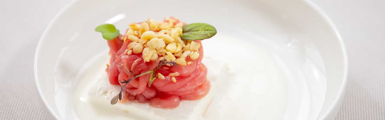 tuna i pinjoli tuna i pinjoli