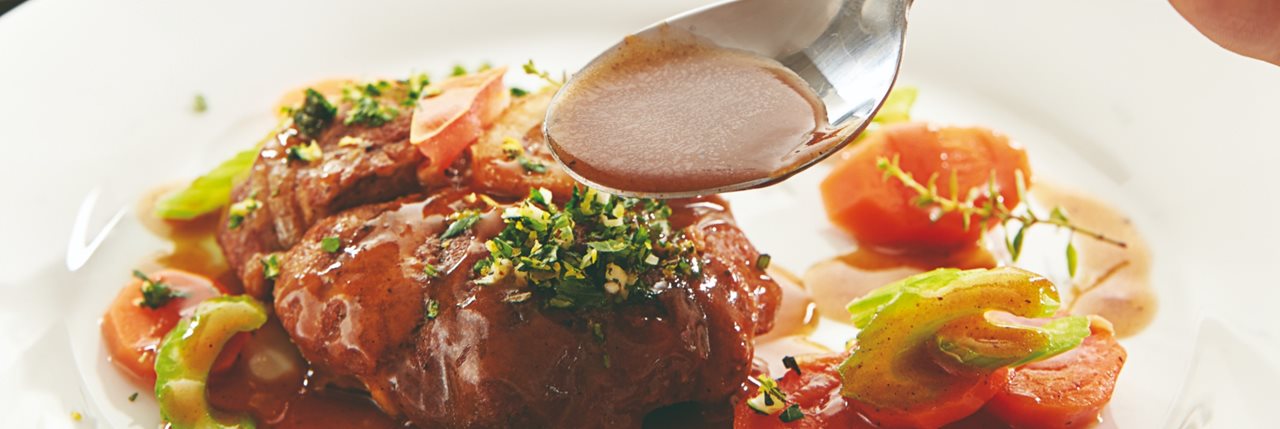 Osso buco - reteta milaneza Osso buco - reteta milaneza