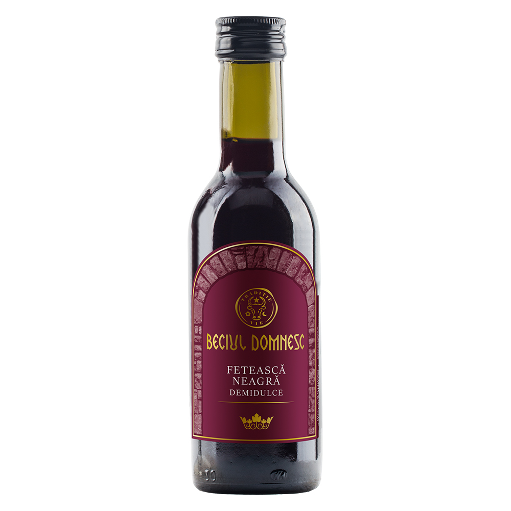 BECIUL DOMNESC Fetesca Neagra Vin Rosu Demidulce SGR 0,187 L