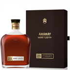 ARARAT Brendi nairi 20yo 0,70 l gift box