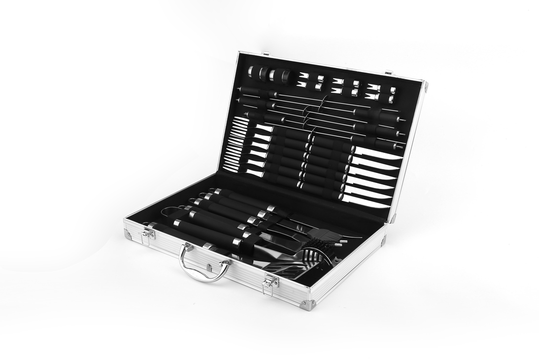 Tarrington House Náradie BBQ v kufríku sada 33 ks