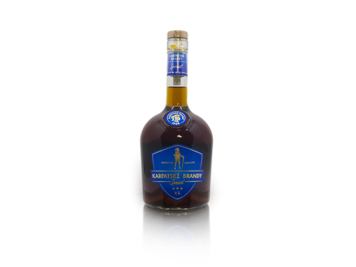 KARPATSKÉ BRANDY Špeciál V.S. 38% 700 ml