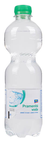 aro Pramenitá minerálna voda jemne sýtená 12 x 500 ml vratná PET fľaša