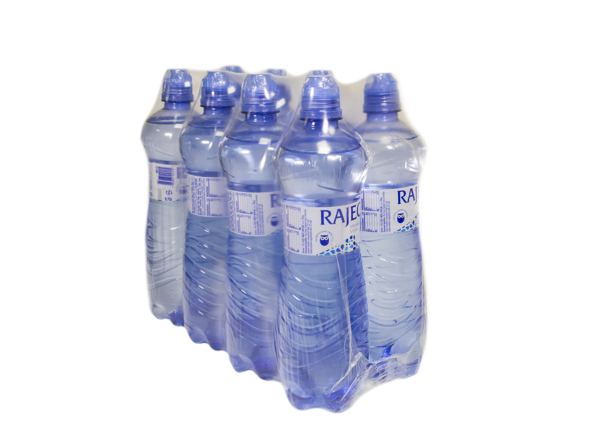 RAJEC Pramenitá voda nesýtená 8 x 750 ml vratná PET fľaša