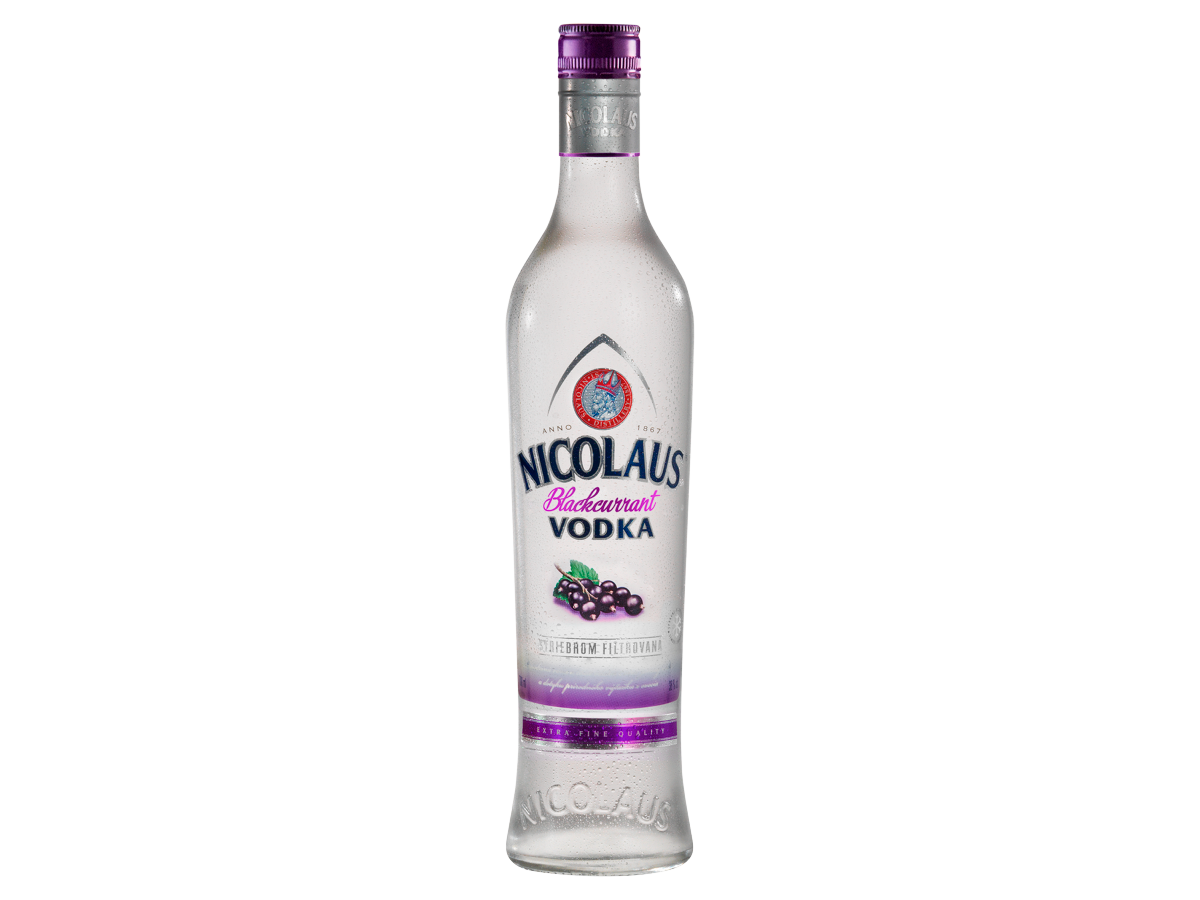 ST. NICOLAUS Vodka Extra Fine blackcurrant/čierna ríbezľa 38% 700 ml