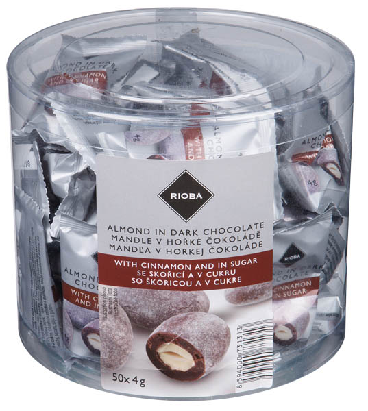 RIOBA Mandľa v horkej čokoláde so škoricou a v cukre 50 x 4 g