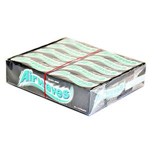 Airwaves žuvačky black mint dražé 30 x 14 g