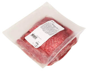 MECOM Malokarpatská saláma plátky ochr.atmosféra chlad. váž. cca 0,8 kg